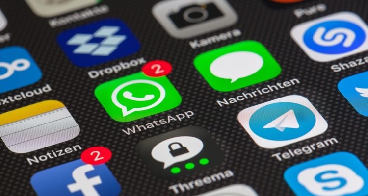 découvrez comment optimiser vos réseaux sociaux pour accroître votre visibilité en ligne, engager davantage votre audience et améliorer votre stratégie de marketing digital. apprenez les meilleures pratiques et outils pour une présence efficace sur les plateformes sociales.