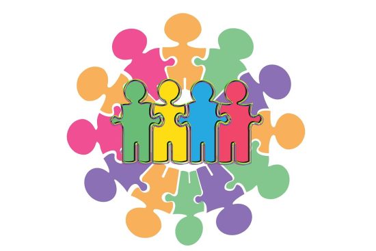 découvrez comment l'inclusion numérique transforme nos sociétés en offrant à tous un accès équitable aux technologies, à l'information et aux opportunités en ligne. explorez les initiatives et les stratégies qui favorisent une participation active et responsable dans le monde numérique.