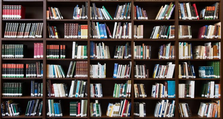 découvrez l'apprentissage collaboratif, une approche innovante qui favorise l'échange d'idées et le travail en équipe pour améliorer les résultats pédagogiques et renforcer les compétences interpersonnelles.