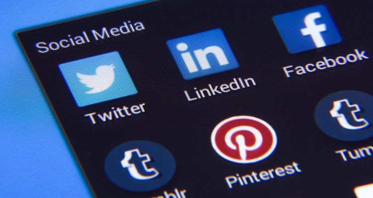 découvrez comment le marketing sur les réseaux sociaux peut propulser votre entreprise grâce à des stratégies efficaces et ciblées. apprenez à engager votre audience, à augmenter votre visibilité et à transformer votre présence en ligne en résultats concrets.