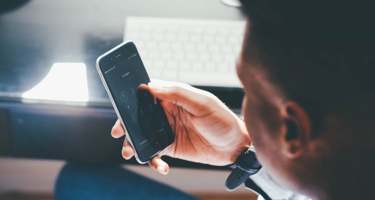 découvrez les nombreux avantages des médias sociaux pour votre entreprise : amélioration de la visibilité, engagement accru avec vos clients, et opportunités de marketing ciblé. explorez comment les réseaux sociaux peuvent transformer votre stratégie digitale et renforcer votre image de marque.