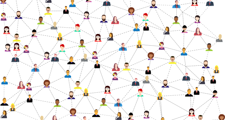 découvrez comment les médias sociaux transforment la communication et le partage d'informations à l'ère numérique. apprenez les meilleures pratiques pour optimiser votre présence en ligne et engager efficacement avec votre audience.