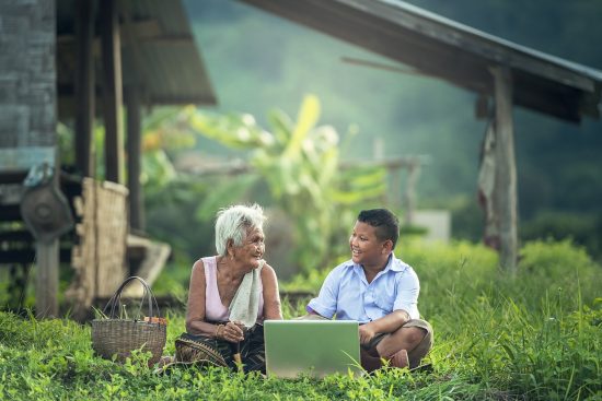 découvrez l'art de la communication persuasive pour influencer, convaincre et inspirer. apprenez des techniques efficaces pour engager votre audience et atteindre vos objectifs grâce à des stratégies de communication ciblées.