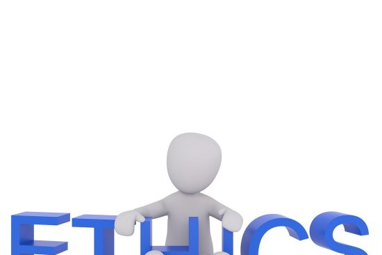 explorez les fondements de l'éthique, ses théories et ses applications dans notre société moderne. découvrez comment les principes éthiques influencent nos décisions et façonnent nos comportements au quotidien.