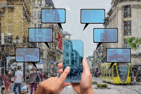 découvrez l'art de la communication persuasive : techniques efficaces pour influencer, convaincre et inspirer vos interlocuteurs. apprenez à maîtriser cette compétence essentielle pour améliorer vos interactions personnelles et professionnelles.