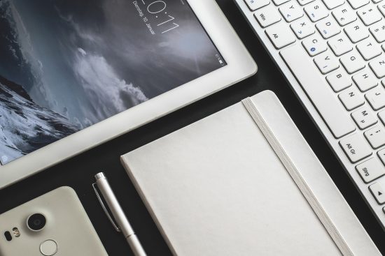 découvrez l'importance de la communication digitale dans le monde moderne. apprenez comment les entreprises utilisent les outils numériques pour interagir avec leur public, améliorer leur visibilité et renforcer leur stratégie marketing.
