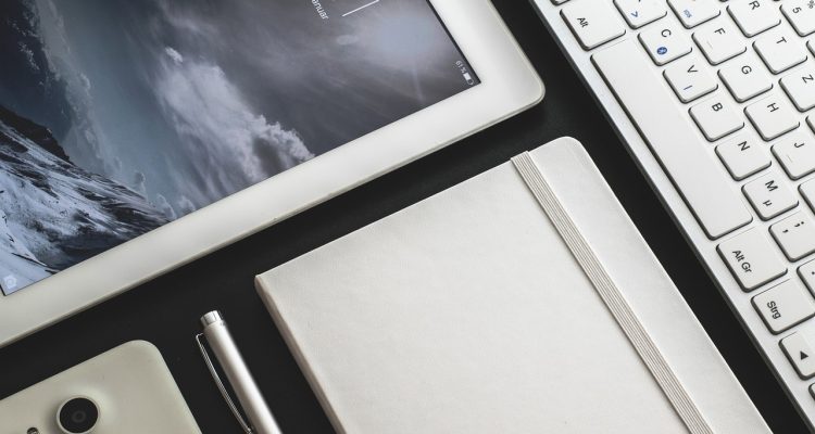 découvrez l'importance de la communication digitale dans le monde moderne. apprenez comment les entreprises utilisent les outils numériques pour interagir avec leur public, améliorer leur visibilité et renforcer leur stratégie marketing.