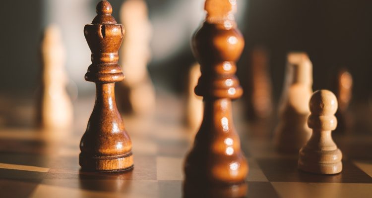 découvrez comment le leadership transformationnel peut inspirer et motiver vos équipes à atteindre leur plein potentiel. apprenez les clés pour devenir un leader capable de catalyser le changement et de créer un environnement de travail positif et innovant.