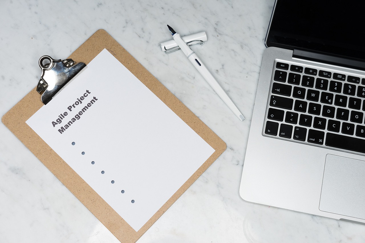 découvrez les meilleures pratiques de la gestion de projet agile, une approche flexible et collaborative qui optimise l'efficacité des équipes et garantit la satisfaction des clients. apprenez à appliquer les principes agiles pour réussir vos projets dans un environnement dynamique.