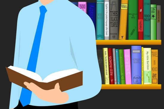 découvrez l'art du management des connaissances : optimisez le partage, la création et la gestion des savoirs au sein de votre organisation pour améliorer l'innovation et la performance.