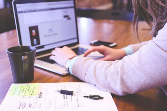 découvrez comment optimiser la gestion de vos projets marketing grâce à des stratégies éprouvées et des outils innovants. améliorez la collaboration d'équipe, respectez vos délais et maximisez vos résultats avec des techniques de gestion efficace.
