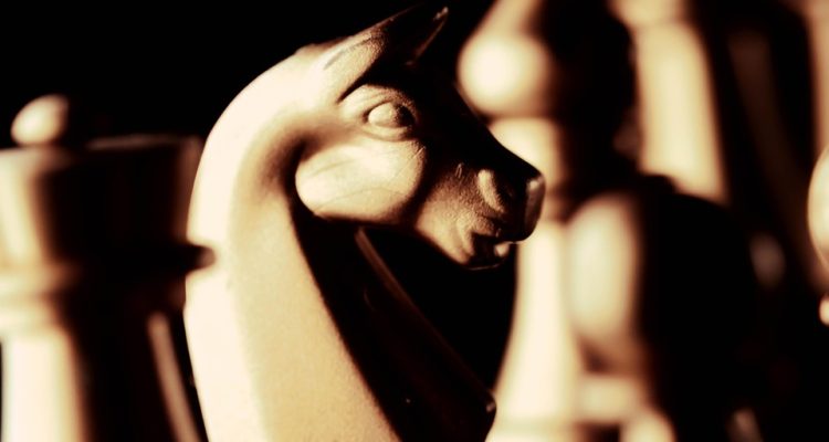 découvrez l'importance de la planification stratégique pour atteindre vos objectifs d'affaires. apprenez à élaborer des stratégies efficaces qui guideront votre entreprise vers le succès, en équilibrant vision à long terme et actions concrètes. améliorez votre prise de décision avec une approche structurée et orientée résultats.