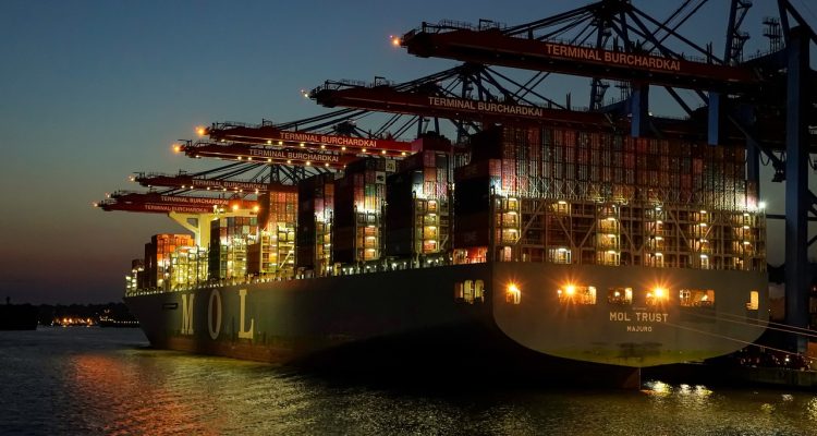 découvrez comment optimiser votre chaîne d'approvisionnement grâce à des stratégies innovantes et des technologies avancées. améliorez l'efficacité, réduisez les coûts et répondez aux besoins de vos clients avec une gestion performante de la supply chain.