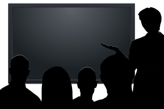 découvrez les principes d'une pédagogie efficace qui favorise l'apprentissage et l'engagement des élèves. explorez des stratégies innovantes et adaptées pour maximiser le potentiel d'apprentissage en classe.