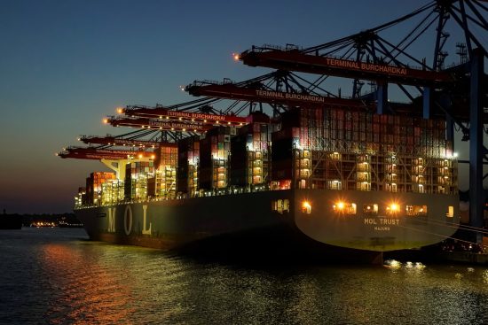 découvrez l'importance du gestion de la chaîne d'approvisionnement (supply chain management) pour optimiser les flux de produits, réduire les coûts et améliorer la satisfaction client. apprenez les meilleures pratiques et stratégies pour maximiser l'efficacité de votre chaîne logistique.